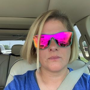 Meet your Posher, Traci